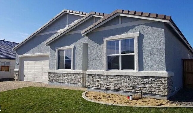 Building Photo - 8402 Simsbury Dr