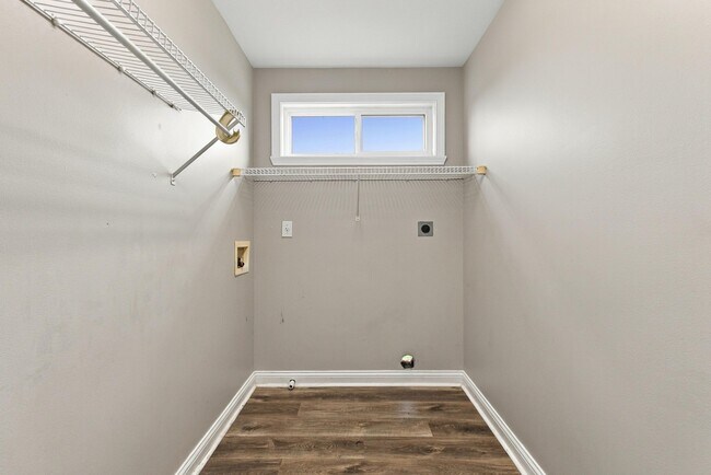 Building Photo - 3265 Marston Pl