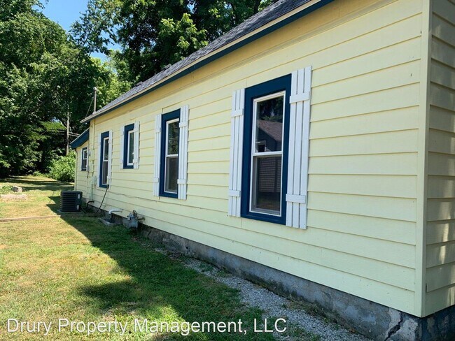 Building Photo - 3 br, 2 bath House - 1444 N. Sherman Avenue