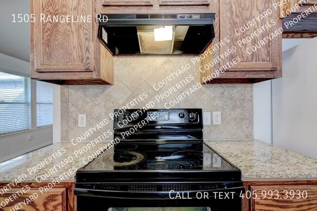 Building Photo - 1505 Rangeline Rd