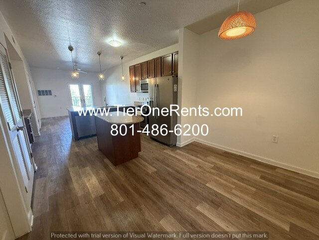Building Photo - NO DEPOSIT option available for qualified renters