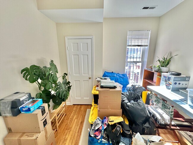 Building Photo - 0394 - Souliotis