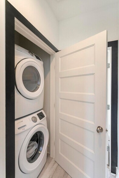 Building Photo - 1111 Baptist World Center Dr