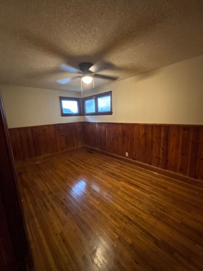 Building Photo - 317 Beltline Blvd