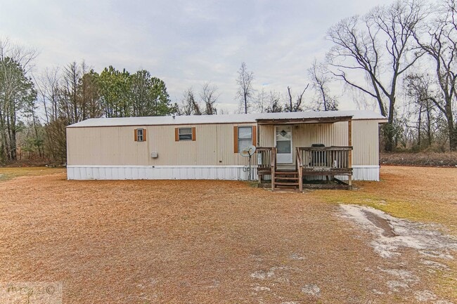 Building Photo - 111 Clover Ridge Dr