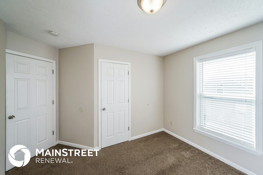 Building Photo - 12008 Valley Meadow Way