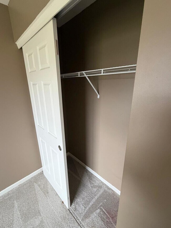 Building Photo - 9911 Williams Dr