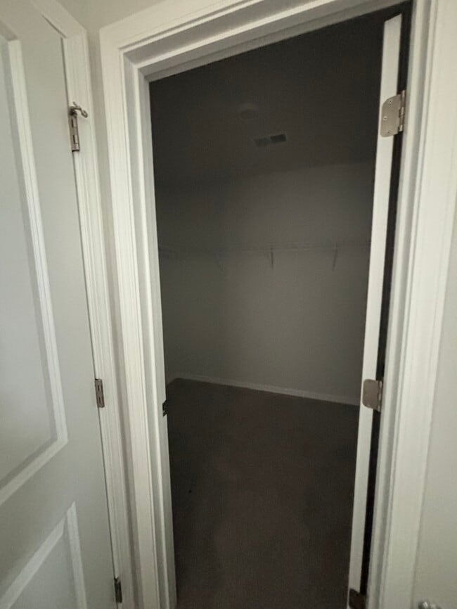 Building Photo - 364 Hardwick Dr