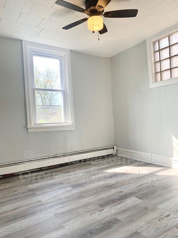 Building Photo - 1702 Wagner Ave