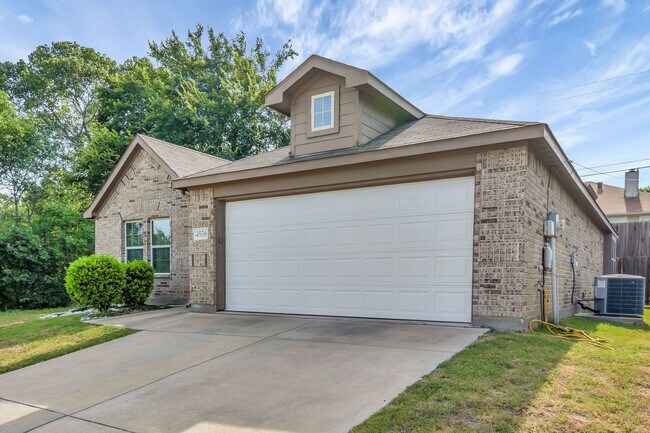 Building Photo - 4936 Lemon Grove Dr