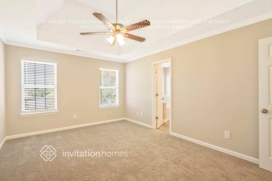Building Photo - 55 Dairyland Dr