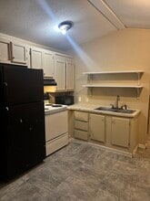 Building Photo - Lot 3