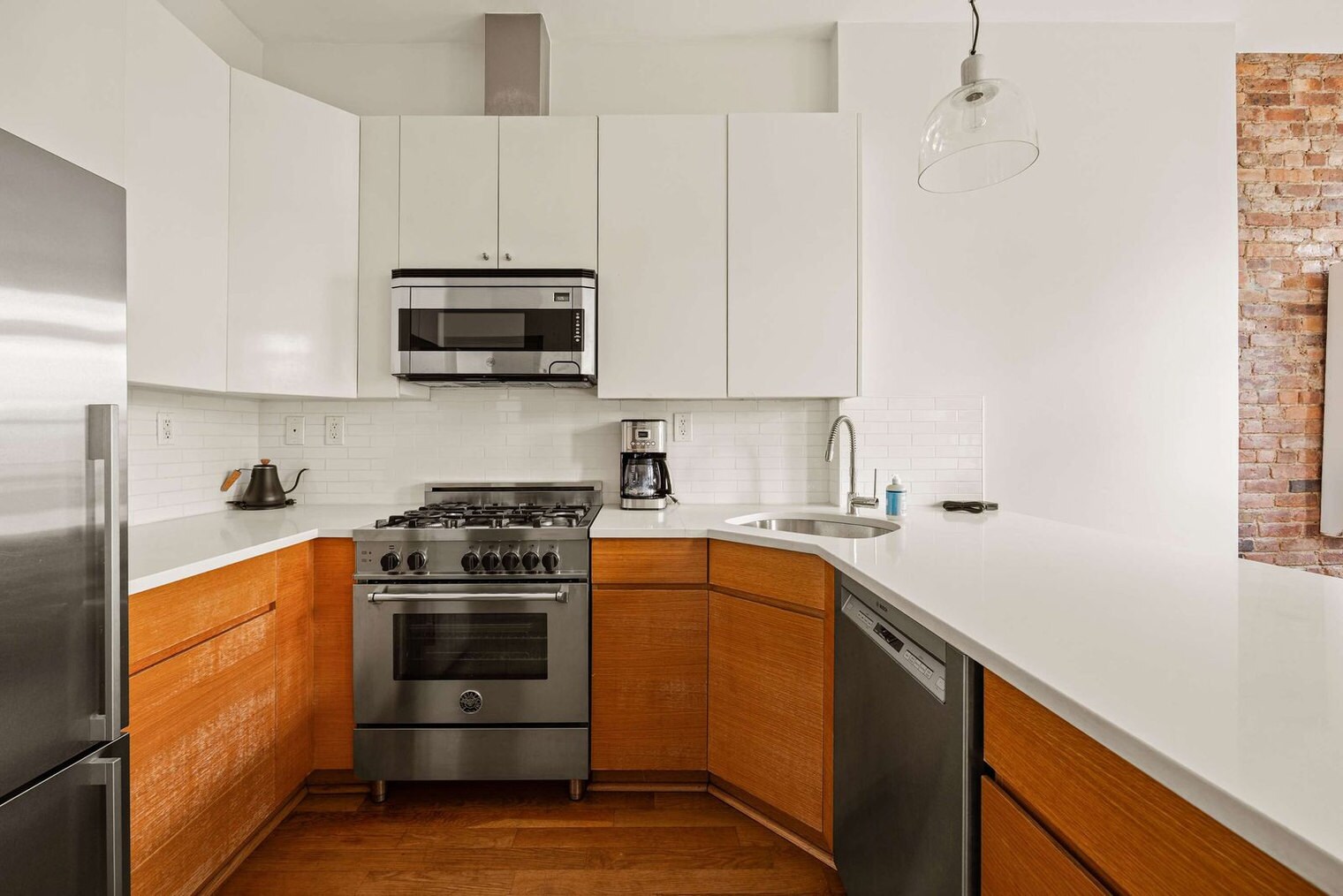Building Photo - 140 Broadway-SI ID1627174P