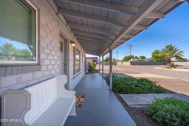 Building Photo - 7405 E Almeria Rd