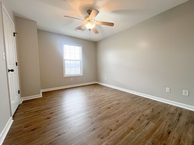 Building Photo - 781 Cherrybark Ln
