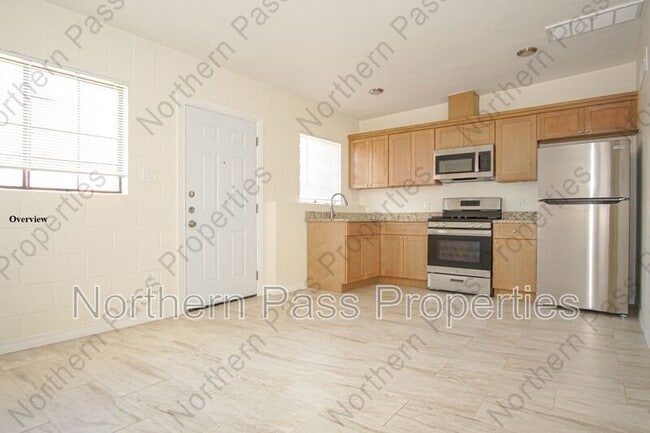 Building Photo - 7320 Dale Rd