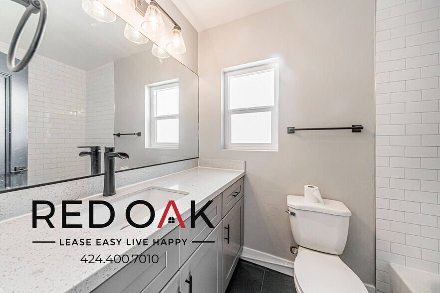 Building Photo - 3146 S Halm Ave