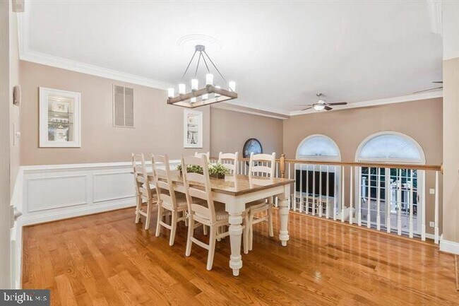 Building Photo - 4541 Monmouth St