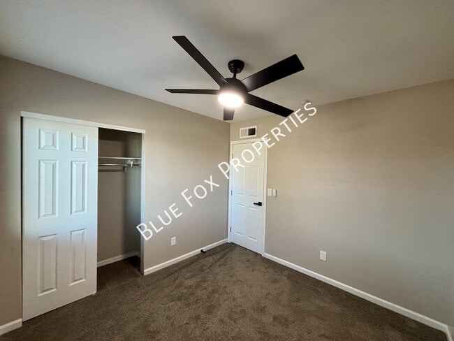 Building Photo - 2480 Rose Peak Dr