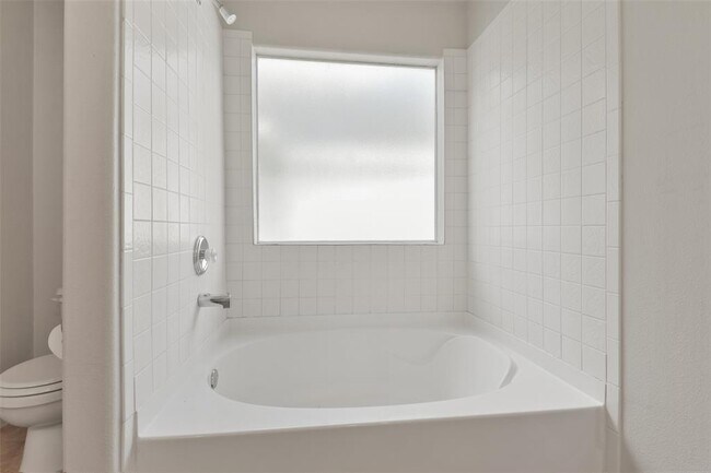 Building Photo - 11827 E Galwan Cir