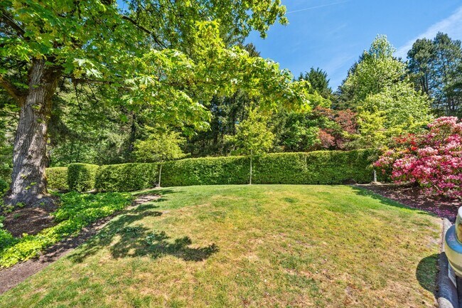Building Photo - 4312 Botticelli