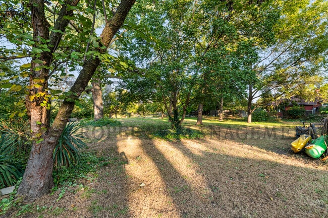 Building Photo - 1763 N Woodrow Ct