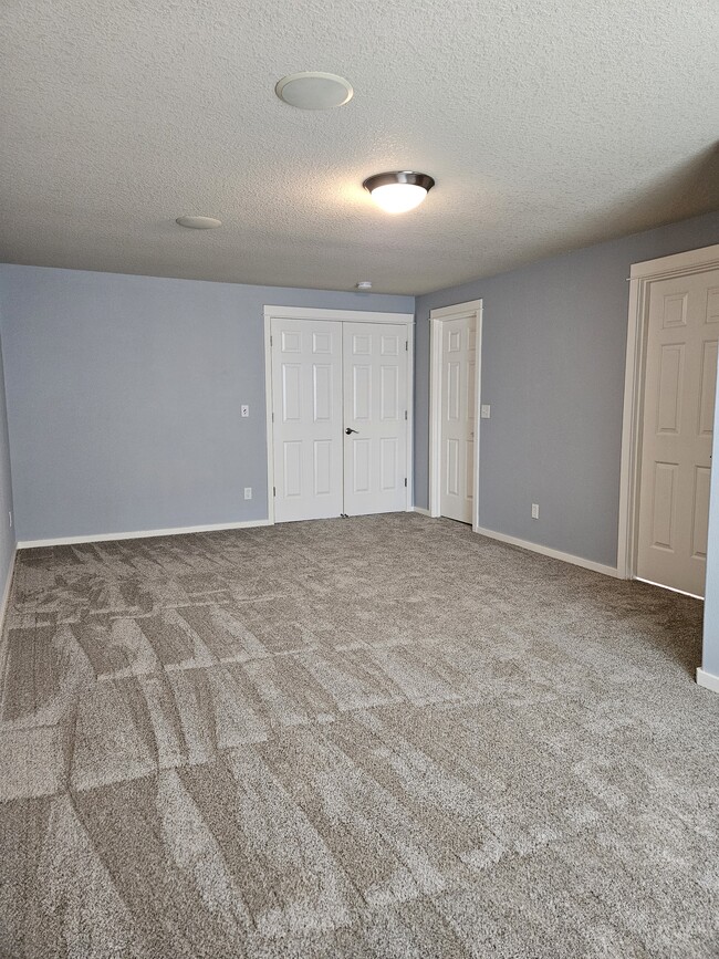 Building Photo - 14883 SE Marci Way