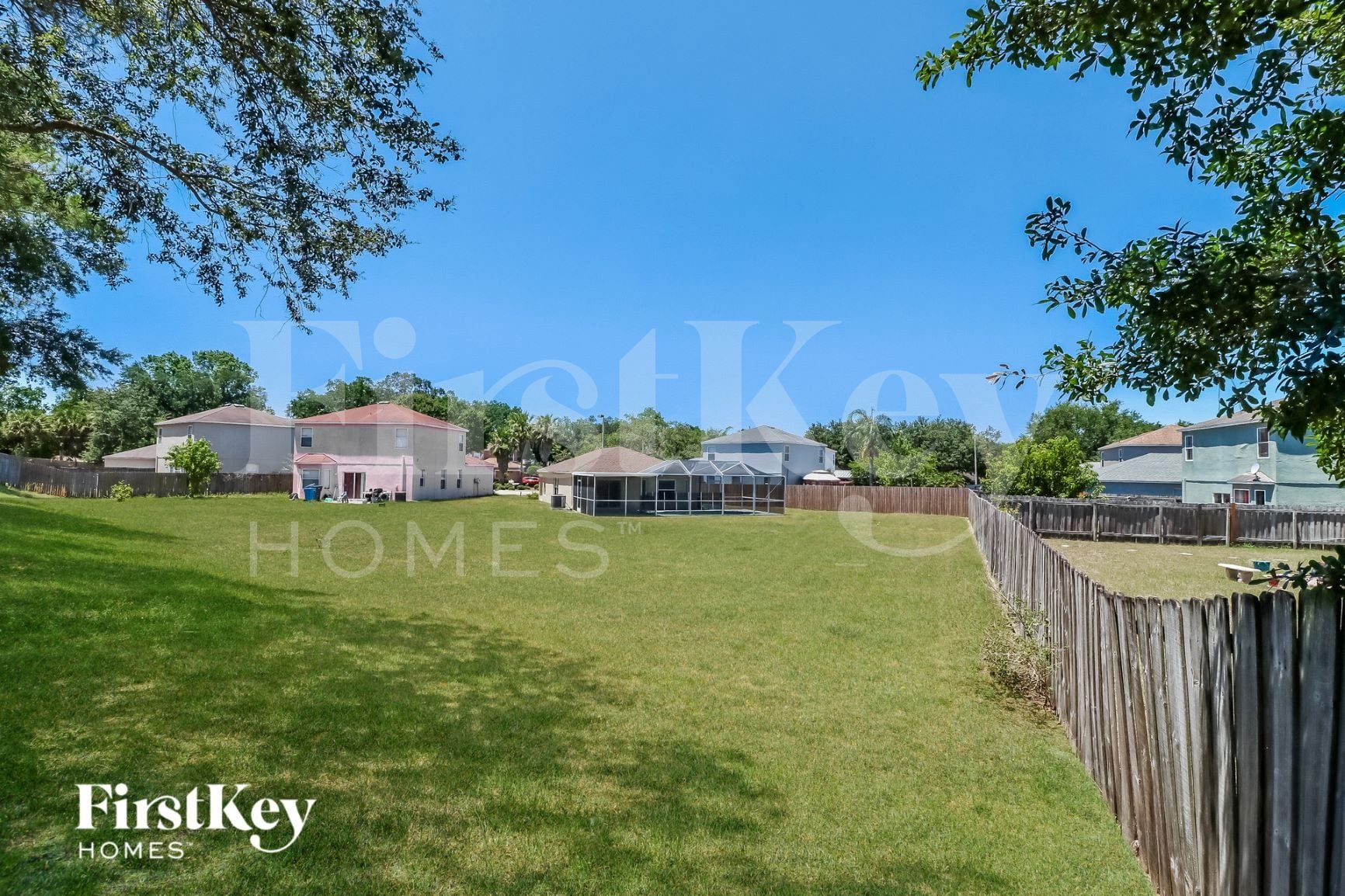 Building Photo - 905 Lake Shore Ranch Dr