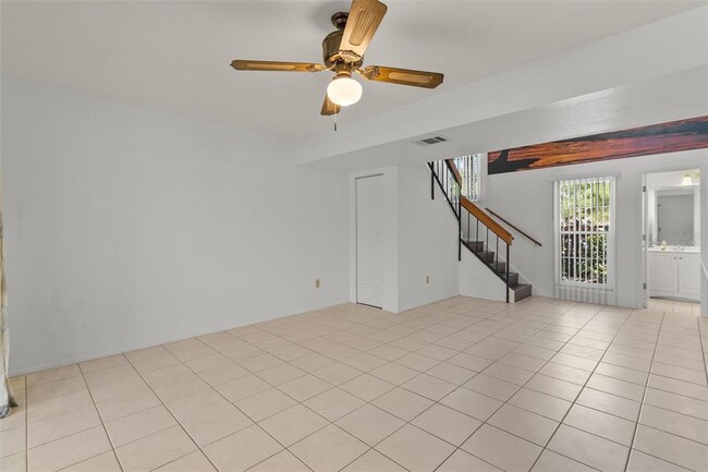 Building Photo - 5628 Linksman Pl