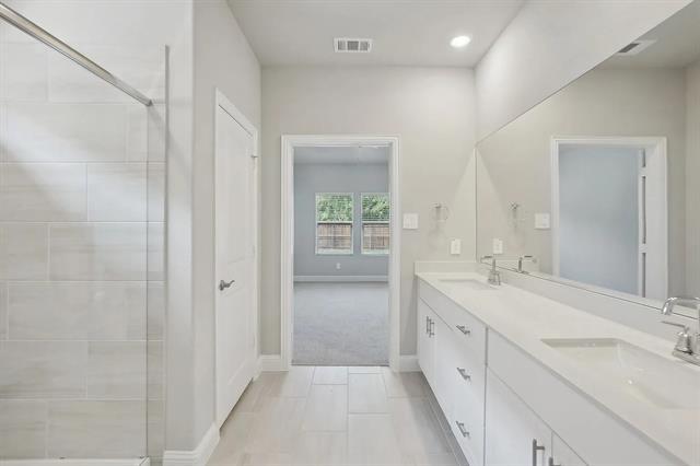 Building Photo - 510 Regency Trail