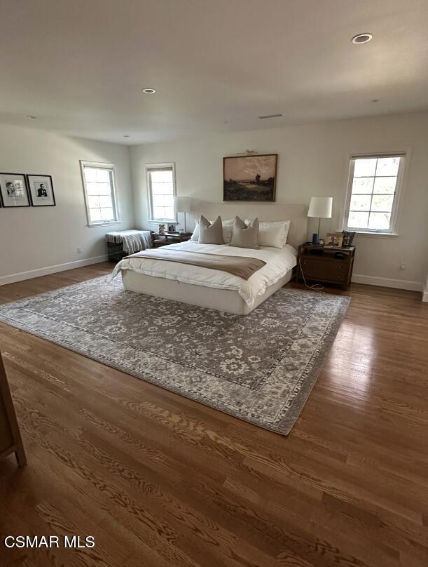 Building Photo - 4656 Vanalden Ave