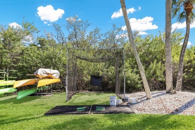 Building Photo - 573 Spanish Dr N