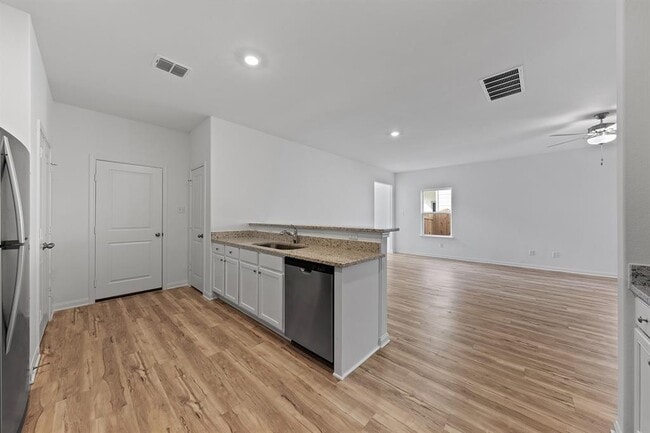 Building Photo - 305 Silent Meadow Run