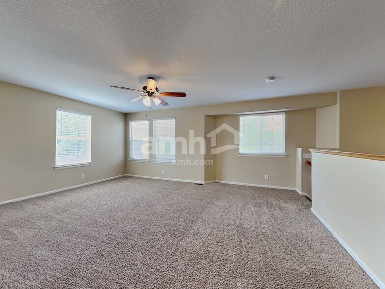 Building Photo - 13938 Ivy St