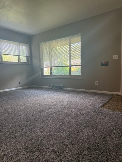 Building Photo - 6689 Golfway Dr