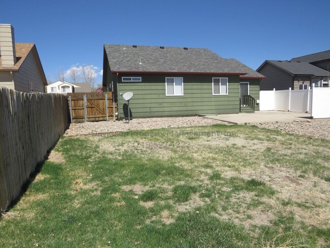 Building Photo - Great 3 Bedroom House in the Southern Powers Corridor