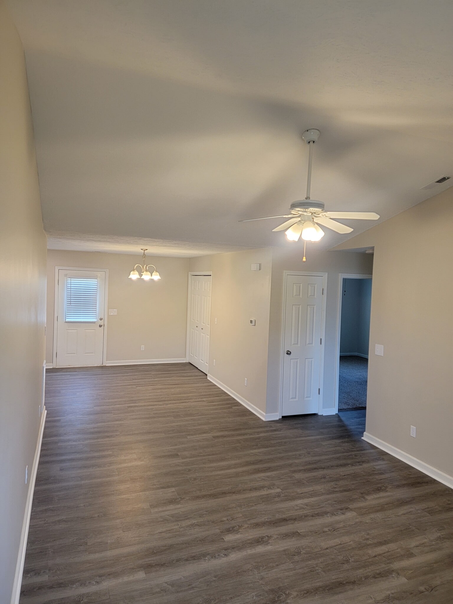 Building Photo - 6722 Boston Dr