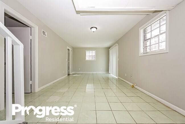 Building Photo - 6527 Cameron Rd