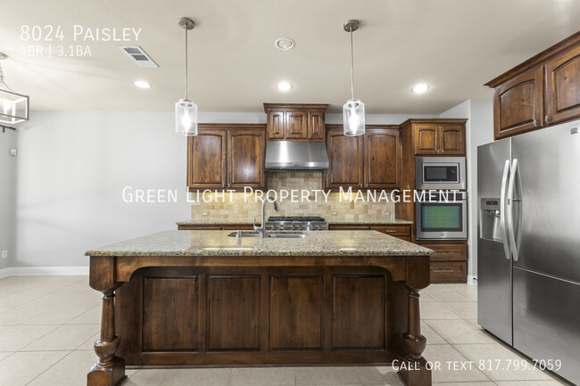 Building Photo - 8024 Paisley-
