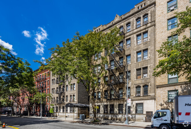 Building Photo - 341 West 45th Street