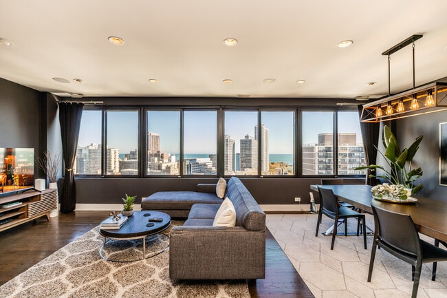 Building Photo - 2754 N Hampden Ct