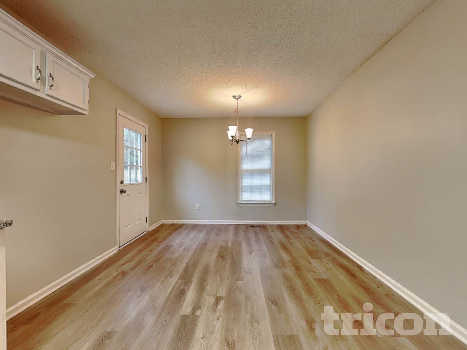 Building Photo - 48 Sumer Ln S