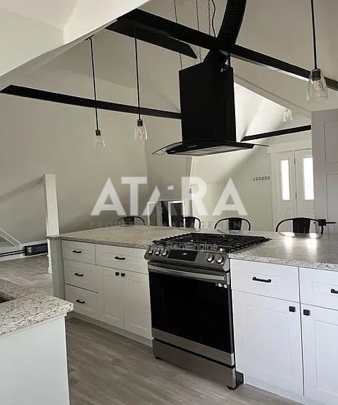 Building Photo - 2274 S 800 E