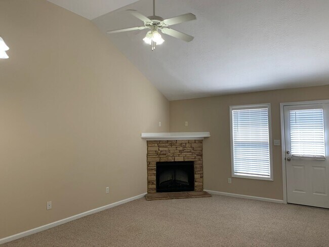 Building Photo - 410 Northrop Pl
