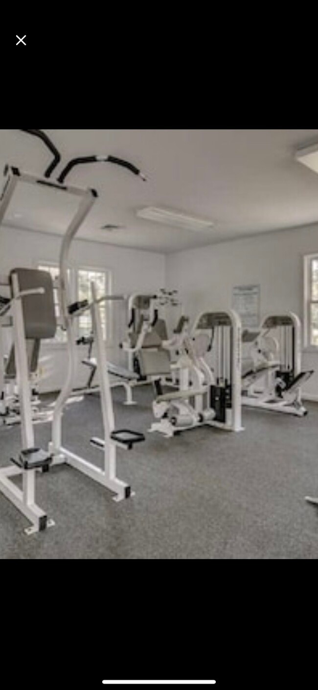 Fitness Center - 601 Hillside Dr N