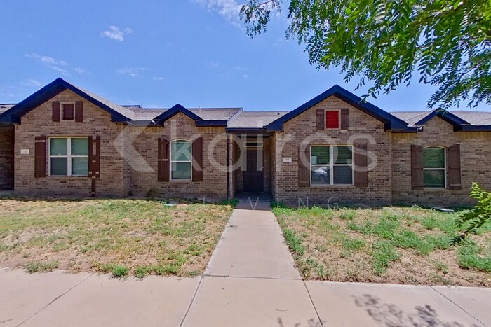 Primary Photo - 7129 Mosley St