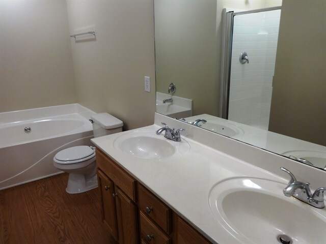 Building Photo - 1016 Deerberry Rd