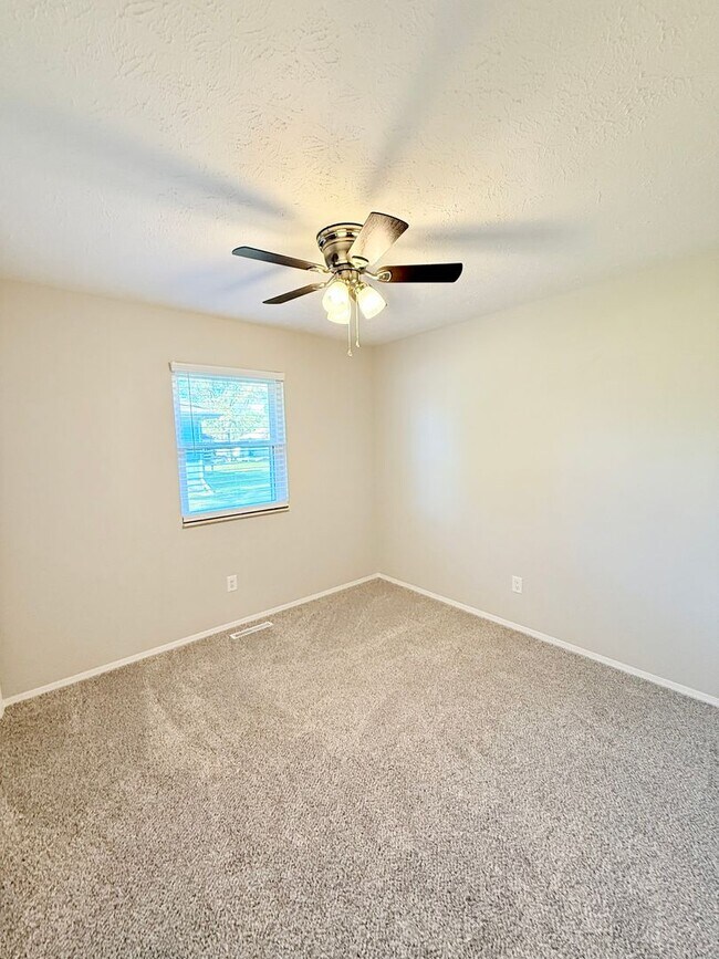 Building Photo - "Lots of New" in  Kickapoo School District