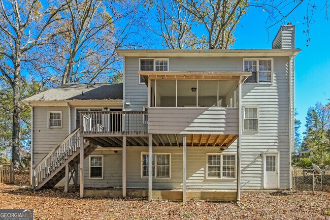 Building Photo - 908 Saybrook Cir NW