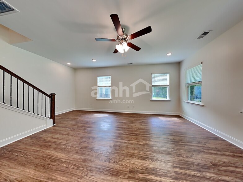 Building Photo - 1151 Alice Smalls Rd